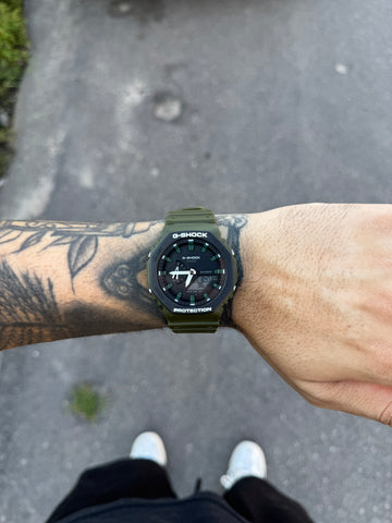 G-SHOCK GA-2100 VERDE MILITAR