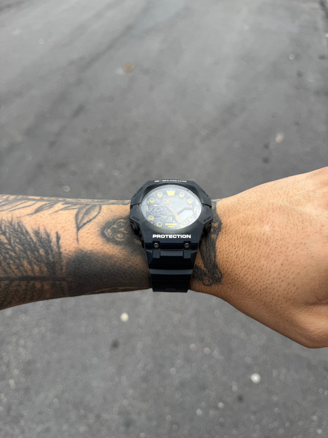 G-SHOCK GA-B001 PRETO E AMAREO