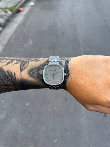 CASIO QUARTZ 2023 TITANIUM