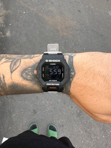 G-SHOCK GBD-200 PRETO-TRANSPARENTE