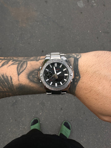 G-SHOCK GST STEEL PRATEADO