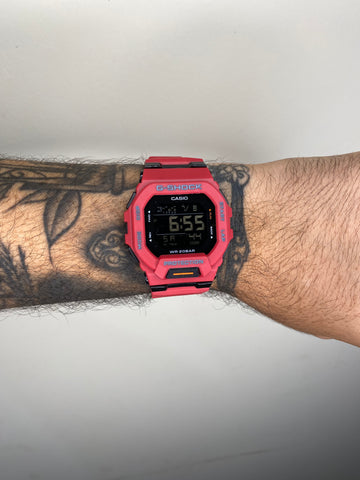 G-SHOCK GBD-200 VERMELHO