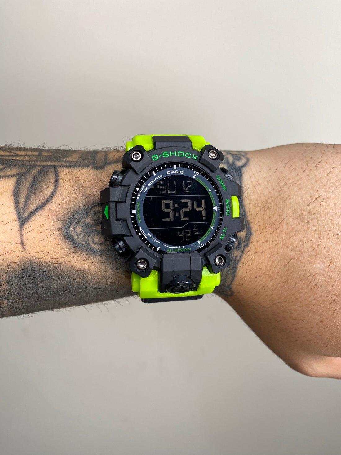 G-SHOCK MUDMAN PRETO E VERDE