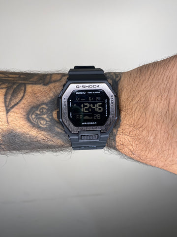 G-SHOCK GBX-100 PRETO