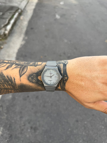 CASIO QUARTZ REDONDO TITANIUM