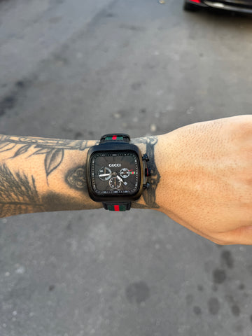 GUCCI COUPE PRETO