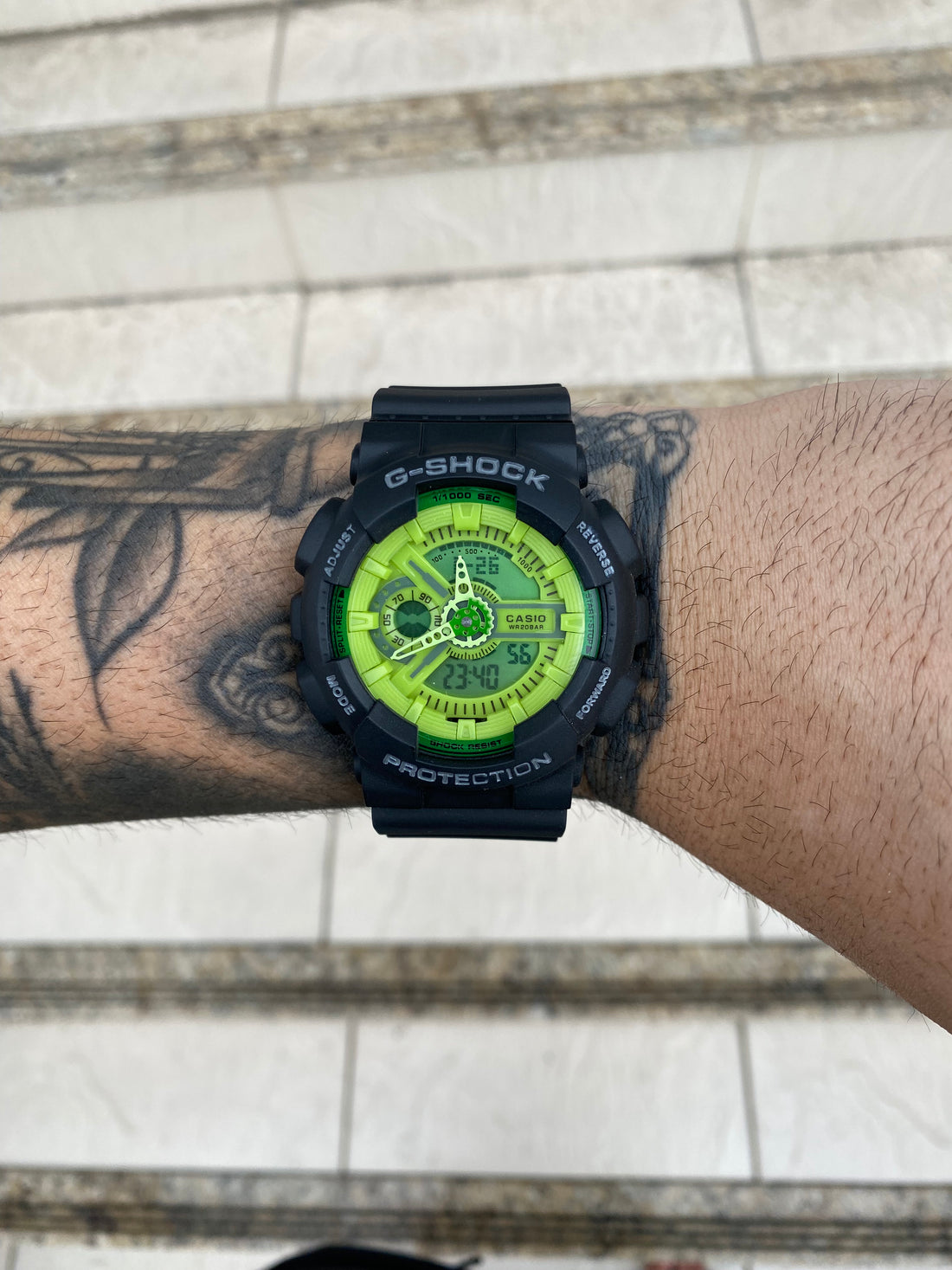 G-SHOCK GA-110 PRETO VERDE