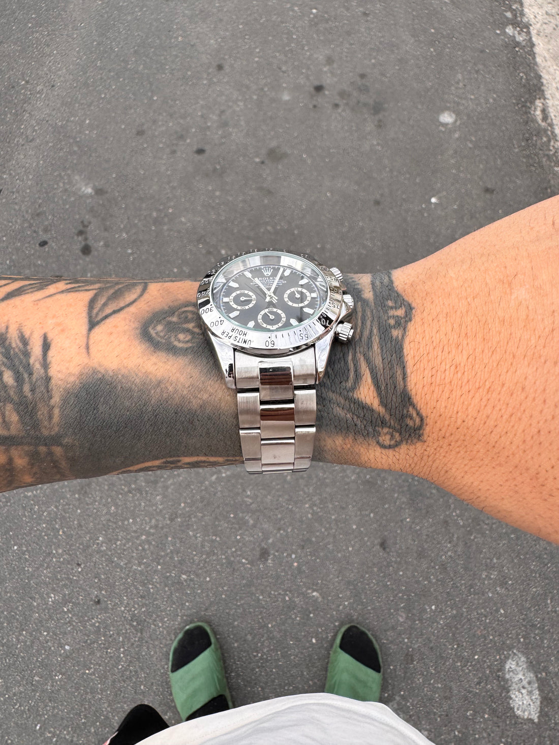 ROLEX DAYTONA PRATEADO FUNDO PRETO