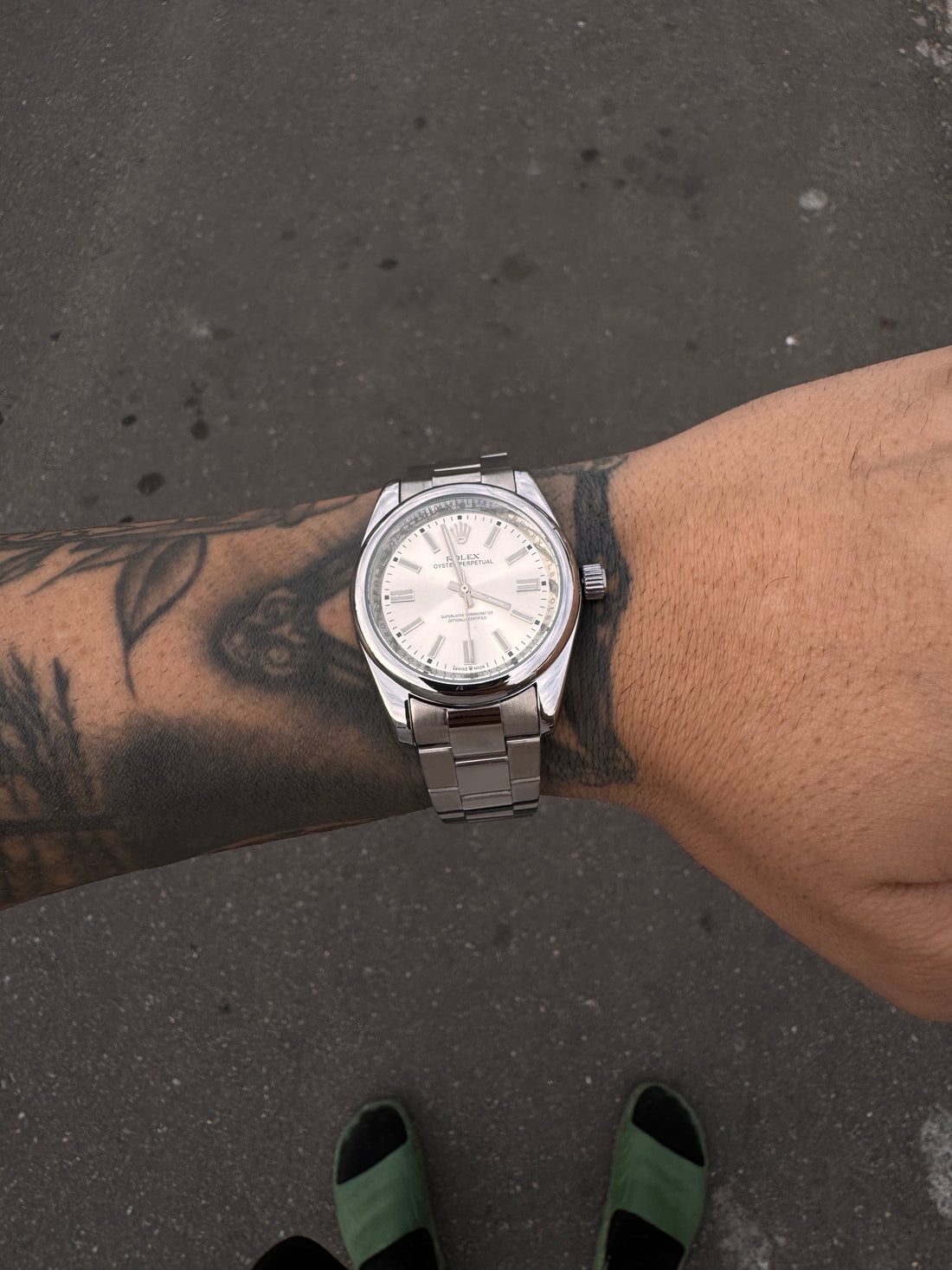 ROLEX SUPERLATIVE PRATEADO FUNDO BRANCO