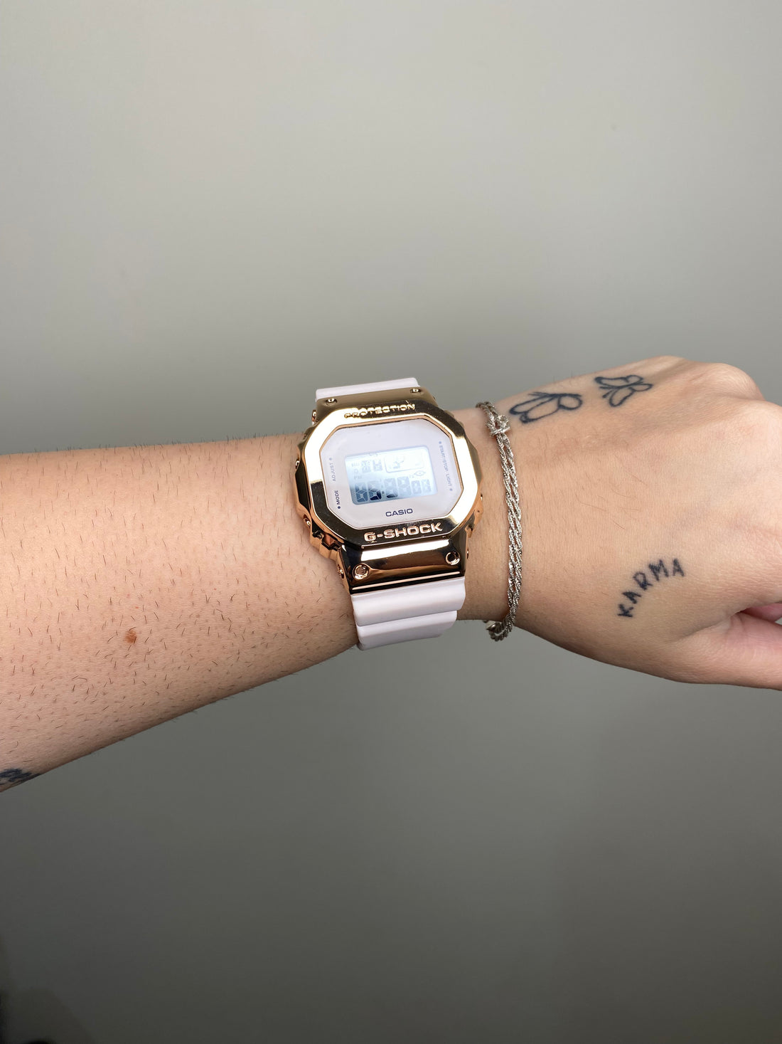 G-SHOCK DW-5600 CAIXA EM AÇO ROSE GOLD