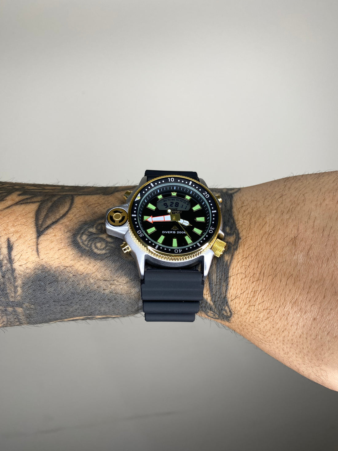 CITIZEN AQUALAND PRATA