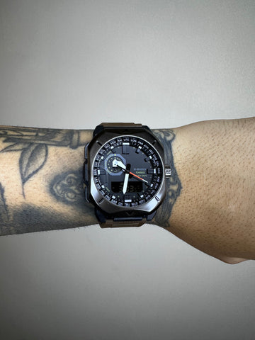 G-SHOCK PROTREK MARROM