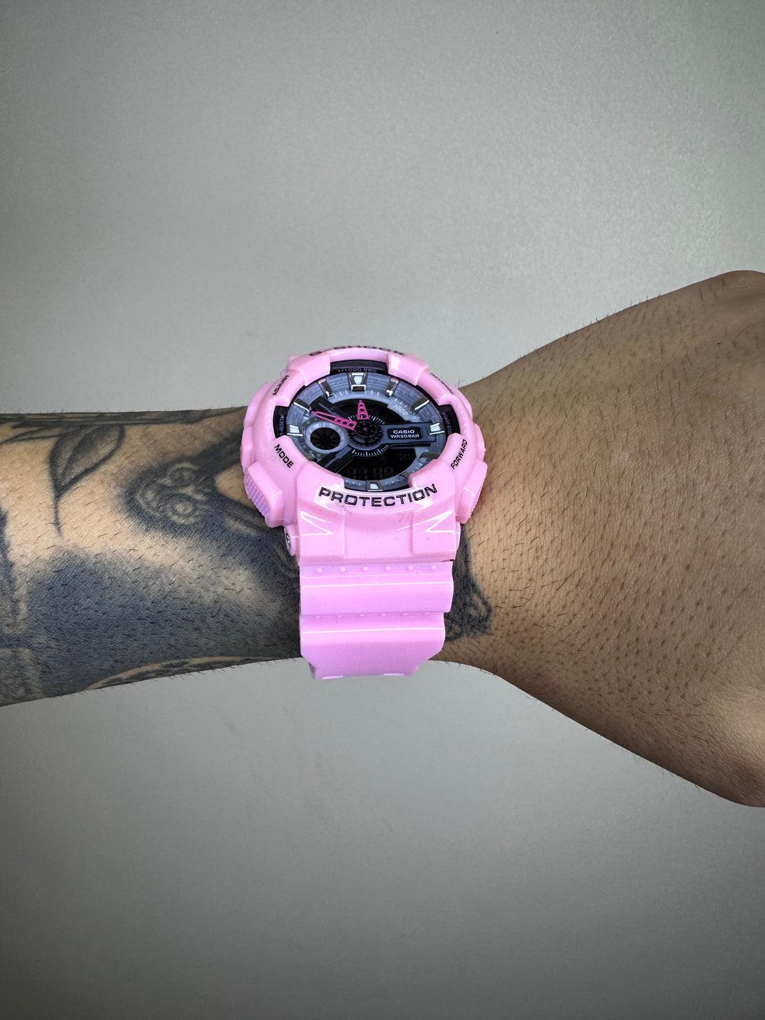 G-SHOCK GA-110 ROSA