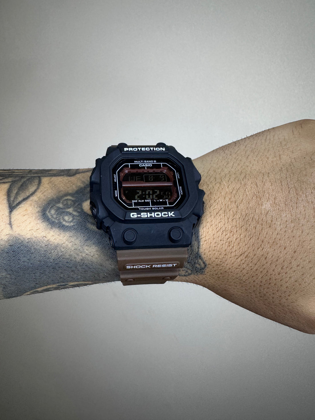 G-SHOCK GX-56 MARROM
