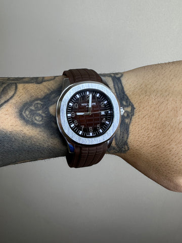 PATEK PHILIPPE AQUANAUT MARROM