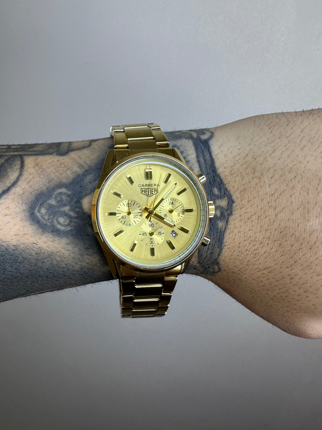 TAG HEUER CARRERA DOURADO