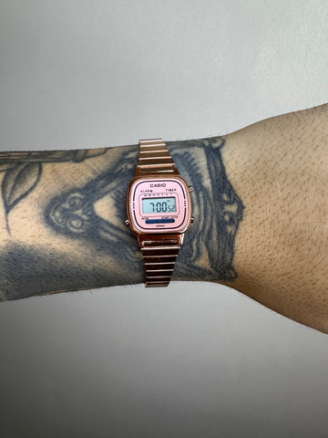 CASIO MINI ROSE GOLD