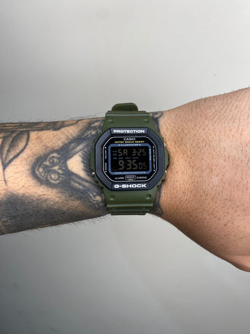 G-SHOCK DW-5600 VERDE