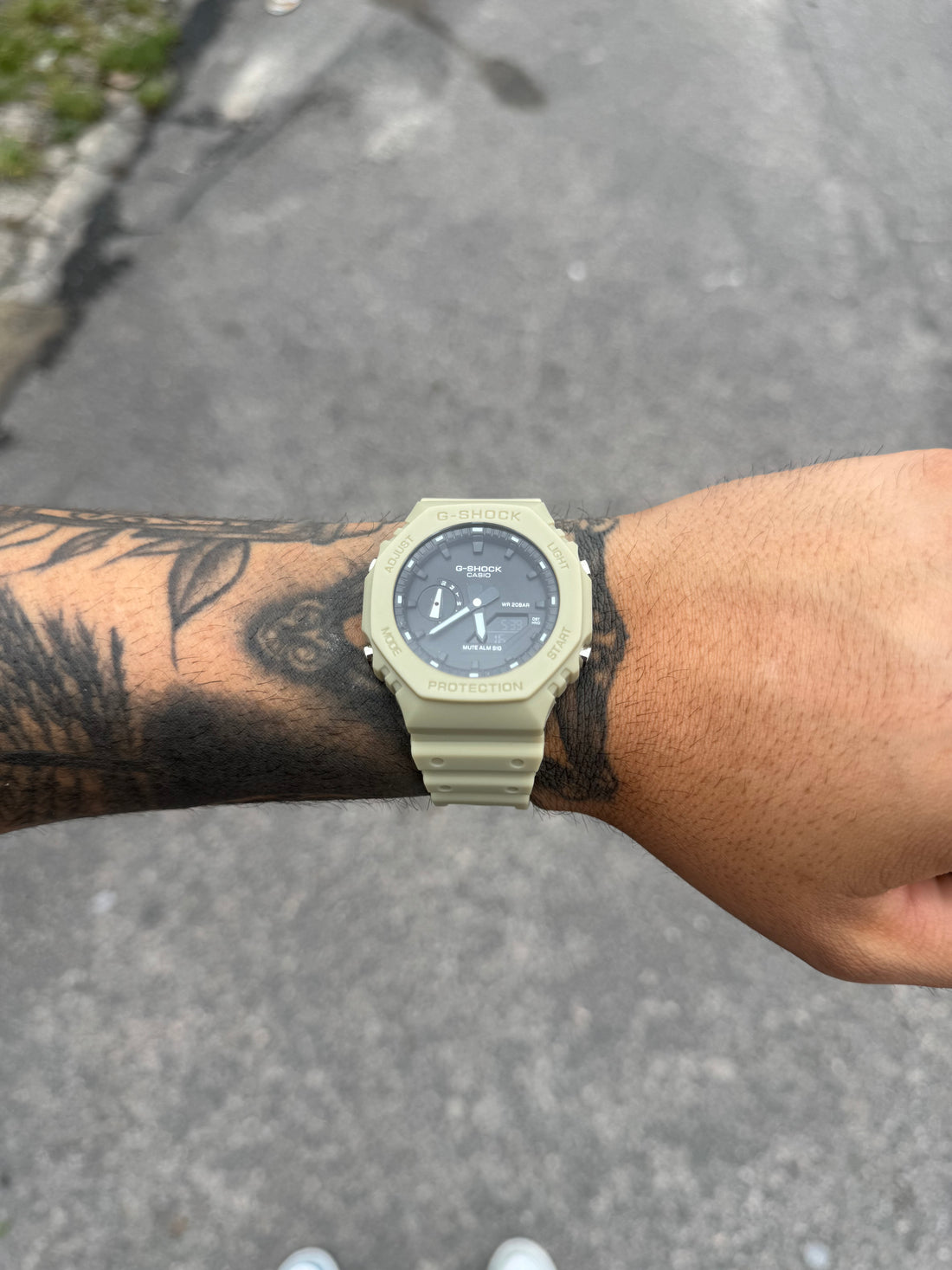 G-SHOCK GA-2100 BEGE