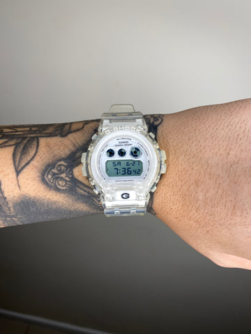 G-SHOCK DW-6900 TRANSPARENTE-BRANCO