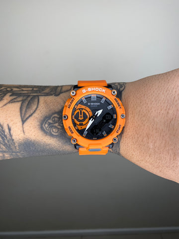 G-SHOCK GA-2200 LARANJA