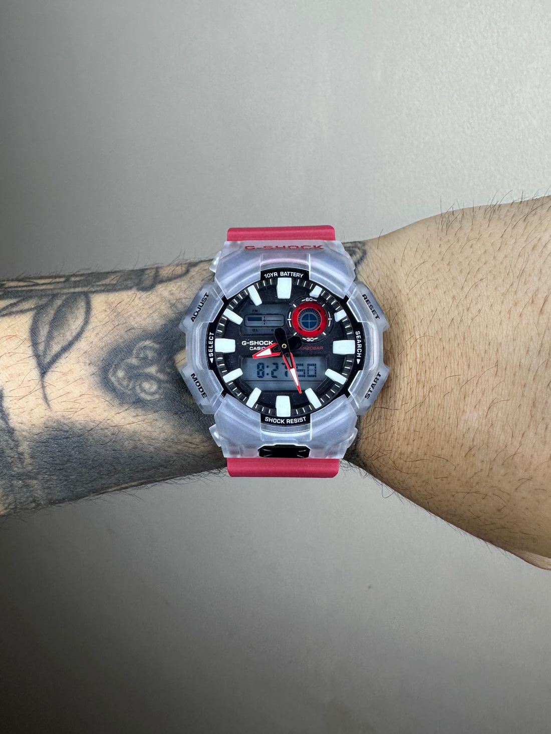 G-SHOCK GA-700 VERMELHO