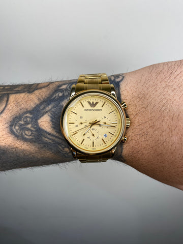 RELÓGIO EMPÓRIO ARMANI DOURADO
