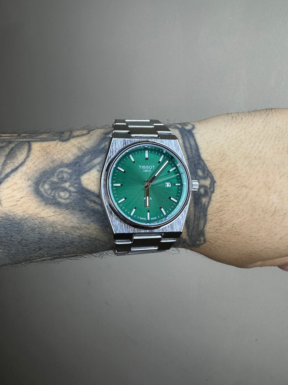 TISSOT PRX PRATEADO FUNDO VERDE