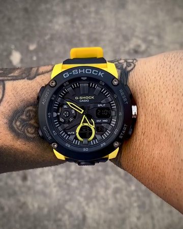 G-SHOCK GA-2000 PRETO-AMARELO