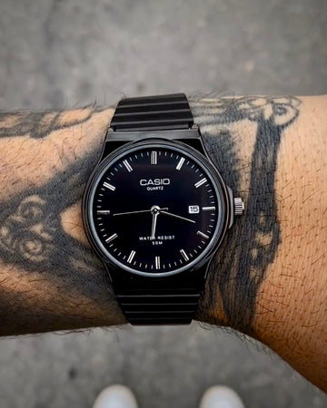 CASIO QUARTZ REDONDO PRETO