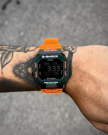 G-SHOCK GBD-200 LARANJA E VERDE