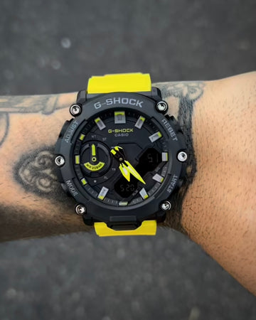 G-SHOCK GA-2200 PRETO-AMARELO