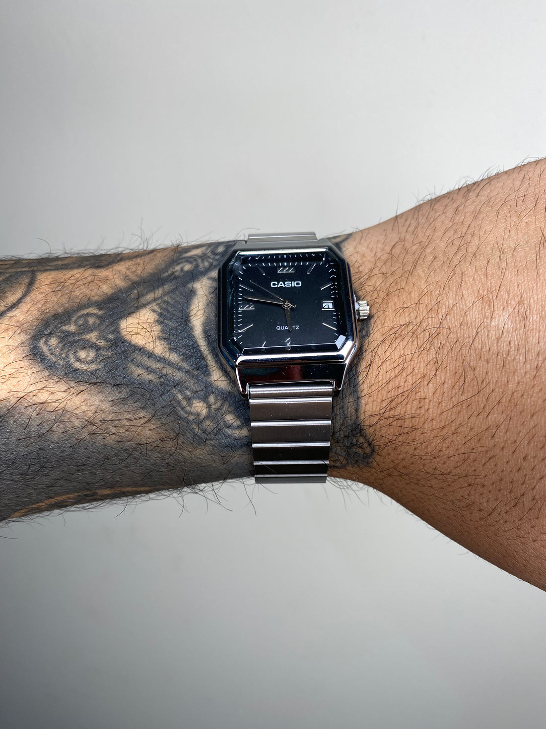 CASIO QUARTZ PRATEADO