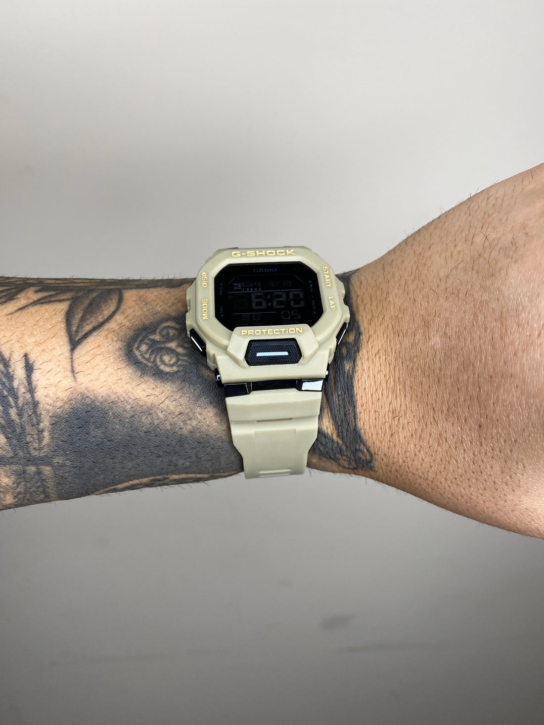 G-SHOCK GBD-200 BEGE