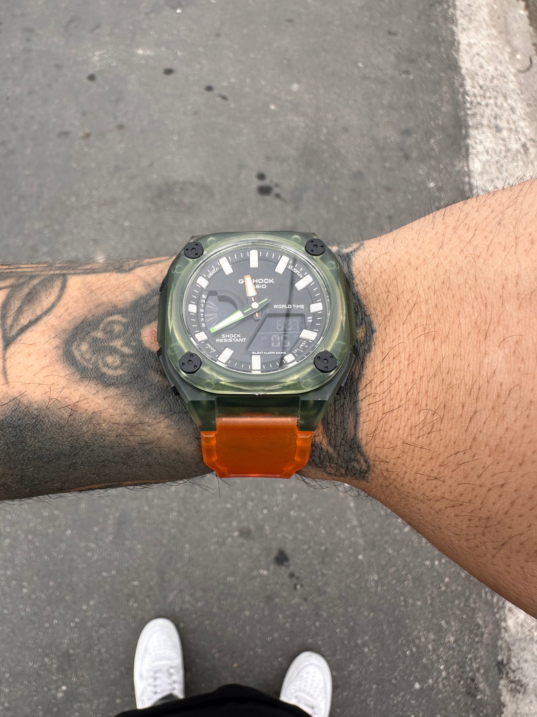 G-SHOCK SW-2400 VERDE E LARANJA