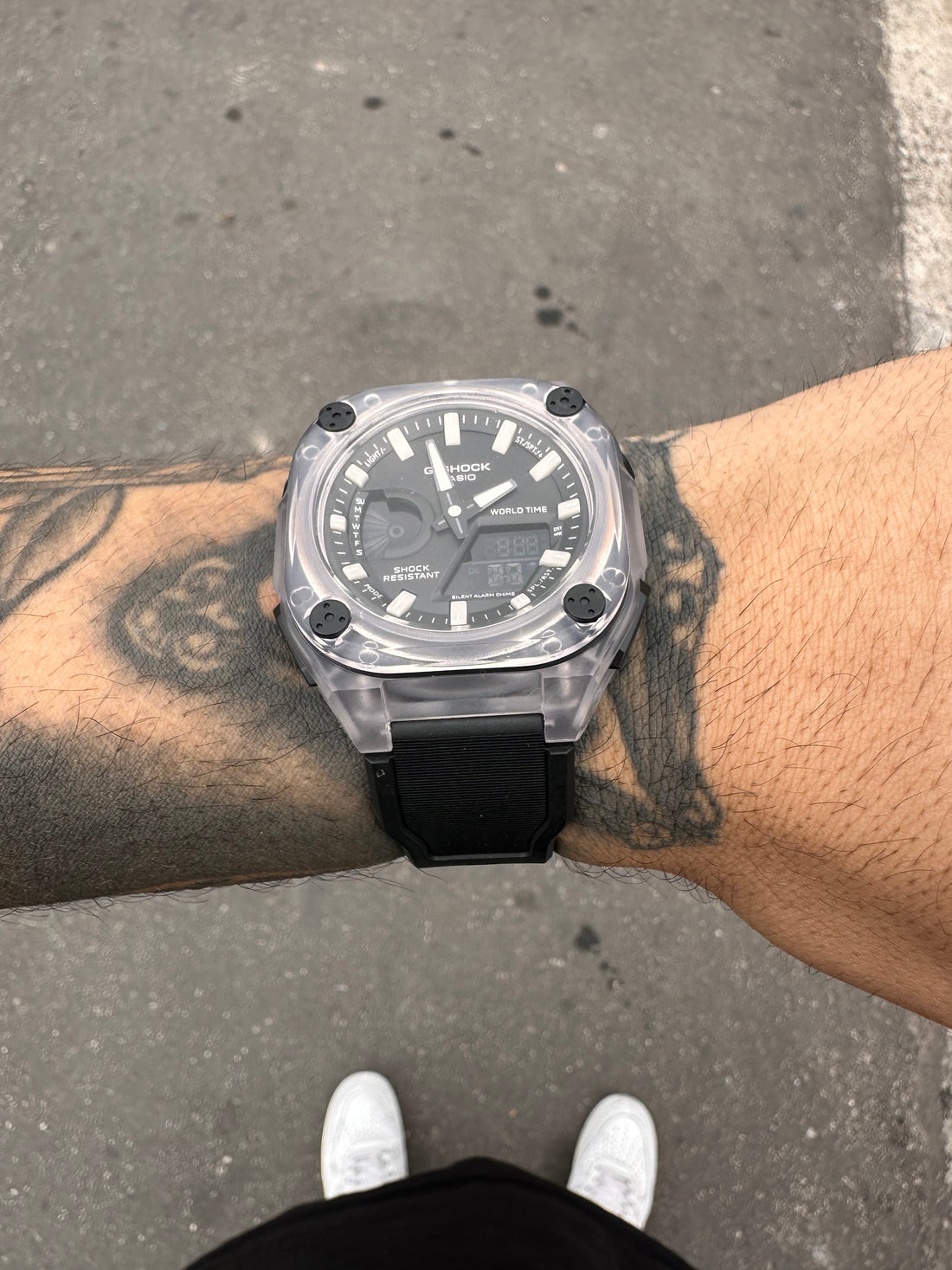 G-SHOCK SW-2400 PRETO TRANSPARENTE