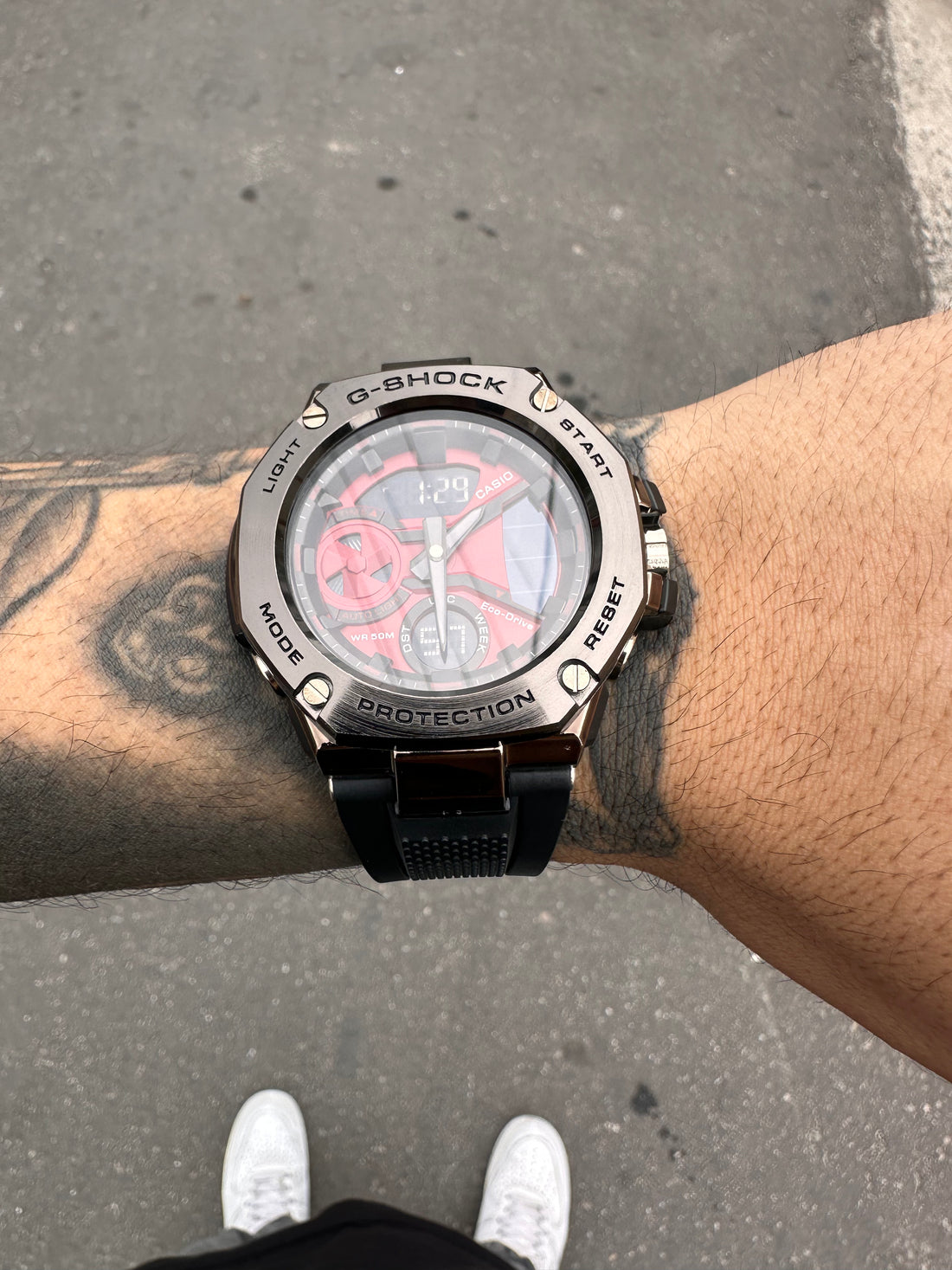 G-SHOCK STEEL MTG PRETO E VERMELHO