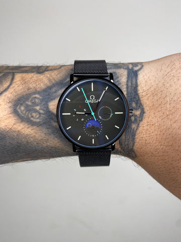 OMEGA MEIA LUA PRETO