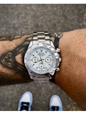 ROLEX DAYTONA PRATEADO FUNDO BRANCO 