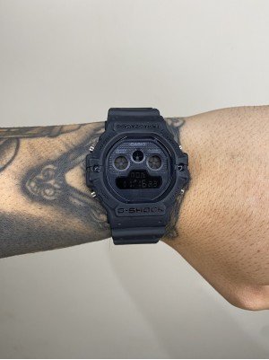 G-SHOCK DW-5900 PRETO