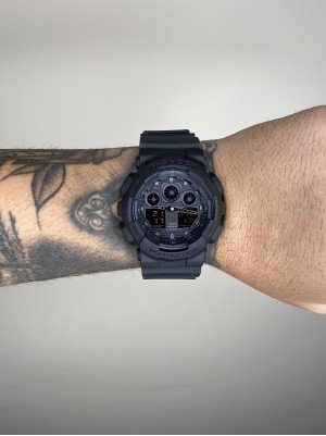 G-SHOCK GA-100 PRETO